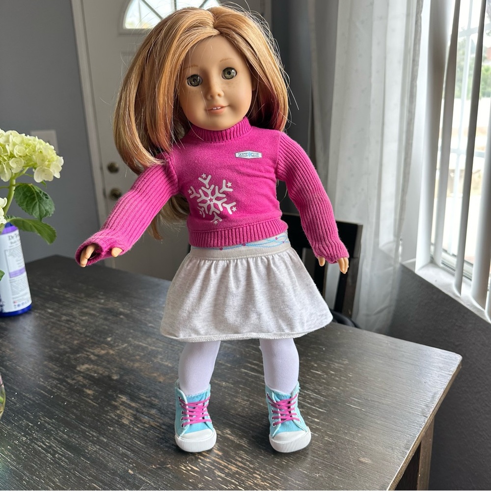 American Girl of the Year 2008 “Mia”